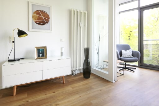 Miete 1 Zimmer Wohnung Berlin | Ganze Wohnung | Berlin | 889 | Stilvolles Parkblick-Apartment mit Loggia in Friedrichshain | Hominext