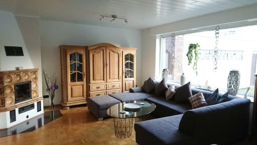 Rent 2 rooms apartment Duisburg | Entire place | Duisburg | Ferienhaus in guter Wohnlage mit hervorragender Anbindung | Hominext