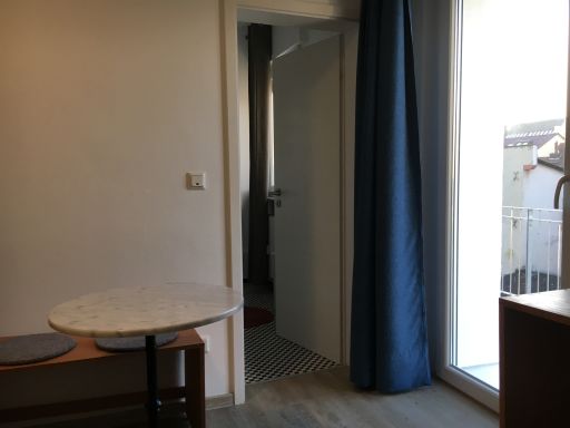 Rent 1 room apartment Oberursel (Taunus) | Entire place | Oberursel (Taunus) | 1 Zi-Apt., voll möbliert und ausgestattet in Oberursel nach Frankfurt | Hominext