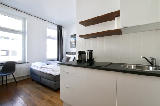 Miete 1 Zimmer Wohnung Köln | Ganze Wohnung | Köln | Altbauwohnung am Eigelstein | Hominext