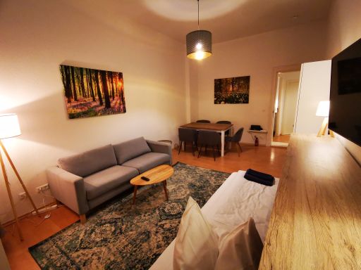 Rent 2 rooms apartment Berlin | Entire place | Berlin | Gemütlich Wohnung mit Balkon | Hominext