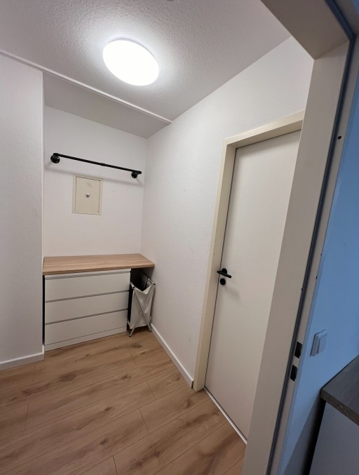 Rent 1 room apartment Aachen | Entire place | Aachen | Gemütliches 31qm Apartment mit eigener Waschmaschine, Balkon und Zugang zum Stadtzentrum in Aachen | Hominext