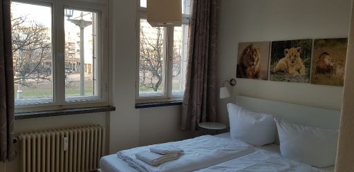 Rent 2 rooms apartment Berlin | Entire place | Berlin | Nette Wohnung und ausgezeichnete Lage am Frankfurter Tor | Hominext