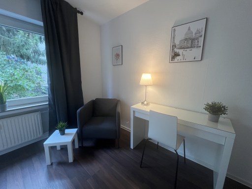 Rent 2 rooms apartment Köln | Entire place | Köln | Design Wohnung in Köln Deutz für 4 Personen | Hominext