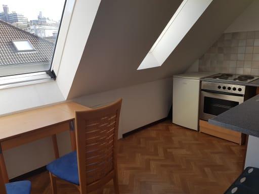 Miete 1 Zimmer Wohnung Wuppertal | Ganze Wohnung | Wuppertal | Dachgeschoß Appartement Wuppertal Süd | Hominext