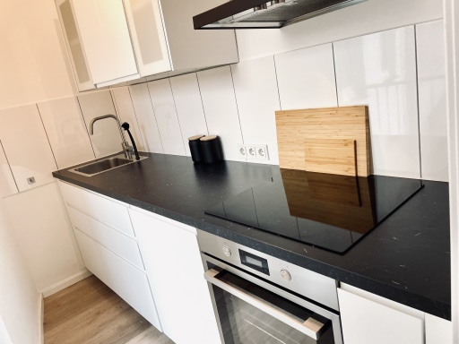 Rent 1 room apartment Düsseldorf | Entire place | Düsseldorf | Ruhige und geräumige Wohnung | Hominext