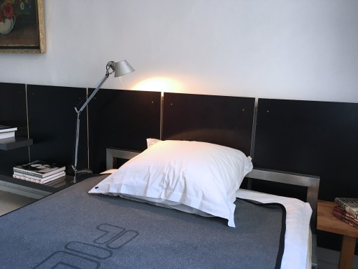 Miete 1 Zimmer Wohnung Berlin | Ganze Wohnung | Berlin | Für Individualisten: Interessante Altbauwohnung mit einem Schlafzimmern & zwei französichen Balkons | Hominext