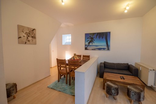 Miete 1 Zimmer Wohnung Saulheim | Ganze Wohnung | Saulheim | 55 m² 2 Zimmer Monteurswohnung für 4 Personen | Hominext