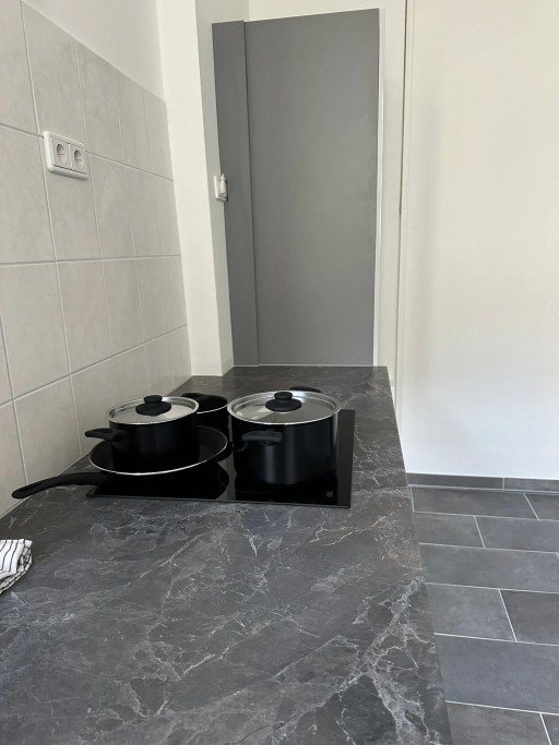 Rent 1 room apartment Berlin | Studio | Berlin | NUR FÜR MÄDCHEN - Studentin Privatzimmer in Wohngemeinschaft | Hominext