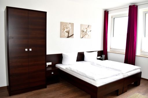 Miete 1 Zimmer Wohnung Schweinfurt | Ganze Wohnung | Schweinfurt | Schickes Studio | Hominext