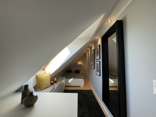 Rent 1 room apartment Düsseldorf | Entire place | Düsseldorf | Maisonette in Düsseldorfs im Herzen der Stadt | Hominext