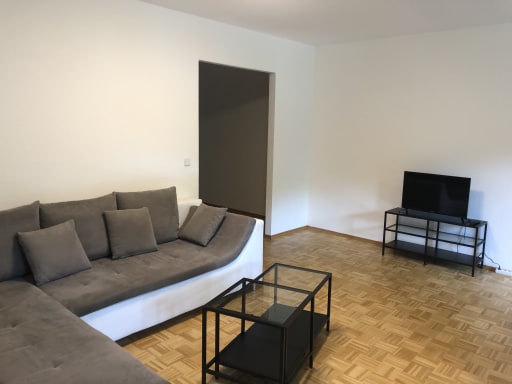 Miete 3 Zimmer Wohnung Berlin | Ganze Wohnung | Berlin | Modernes Apartment mit 2 Balkonen und 3 Schlafzimmern in Pankow - direkt am Brosepark, 20 Minuten mit der Tram nach Berlin-Mitte | Hominext