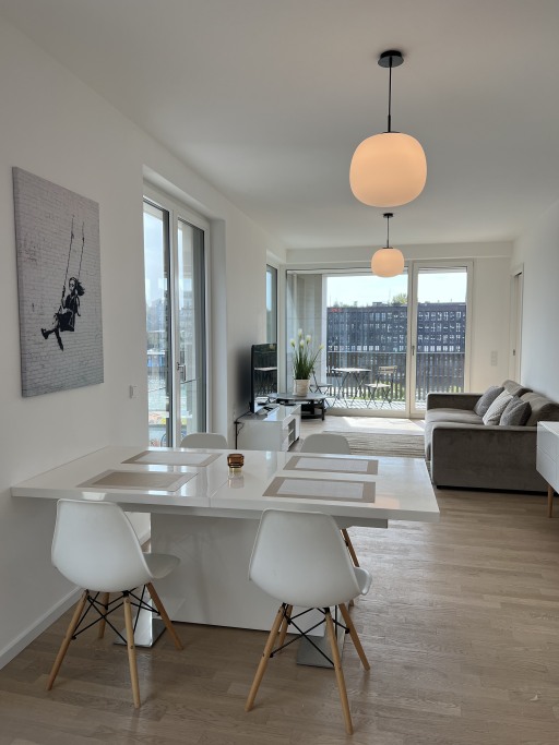 Miete 1 Zimmer Wohnung Berlin | Ganze Wohnung | Berlin | Beste Lage * im Pure Living * Concierge * Blick auf Spree und East Side Gallery * Mercedes Benz Arena * East Side Mall * Berghain * S&U Warschauer | Hominext