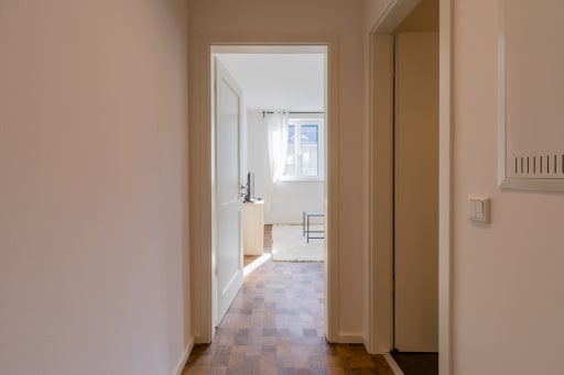 Rent 1 room apartment Berlin | Entire place | Berlin | Tolle 2 Zimmer Wohnung mit Balkon direkt am Hermannplatz | Hominext