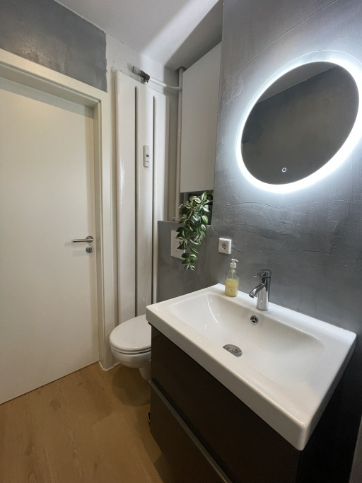 Rent 2 rooms apartment Nürnberg | Entire place | Nürnberg | Neu renovierte Wohnung in Nürnberg | Hominext