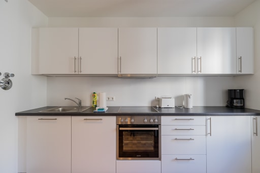 Miete 1 Zimmer Wohnung Berlin | Ganze Wohnung | Berlin | Große 2 Zimmer Wohnung mit Balkon direkt am Hermannplatz | Hominext