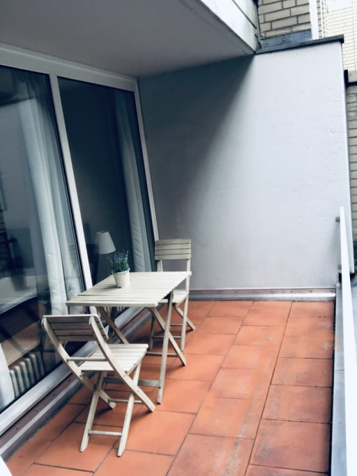 Rent 1 room apartment Düsseldorf | Entire place | Düsseldorf | LindemannHome | Hominext