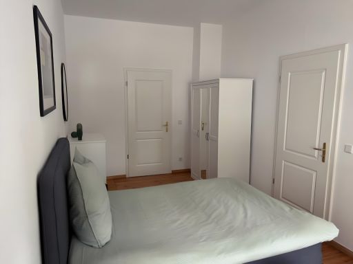 Rent 3 rooms apartment Berlin | Entire place | Berlin | Lavish 3 bedroom apartment in Berlin Simplonstraße | Hominext