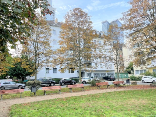 Rent 1 room apartment Frankfurt am Main | Entire place | Frankfurt am Main | Im Herzen des Westend - 2 ZW - EBK, Fahrstuhl, großer Balkon, ruhig | Hominext