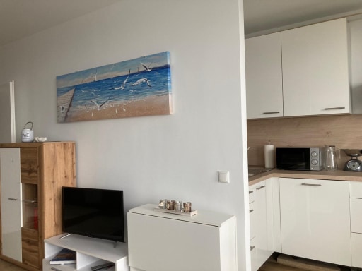 Rent 1 room apartment Hamburg | Entire place | Hamburg | Helle Wohnung mit Weitblick | Hominext