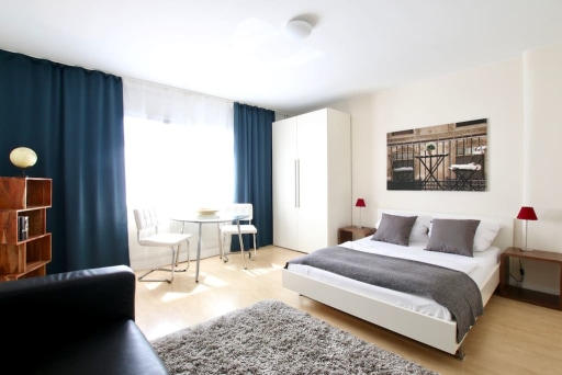 Rent 1 room apartment Köln | Entire place | Köln | Schönes Apartment in der Kölner Innenstadt | Hominext