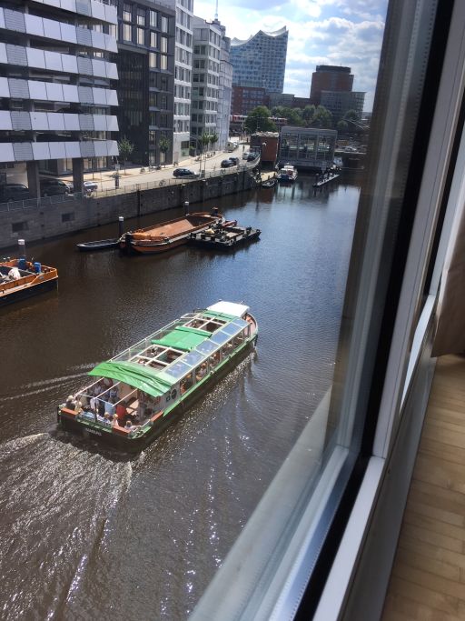 Miete 1 Zimmer Wohnung Hamburg | Ganze Wohnung | Hamburg | Moderne Stadtwohnung mit Elphi-Blick | Hominext