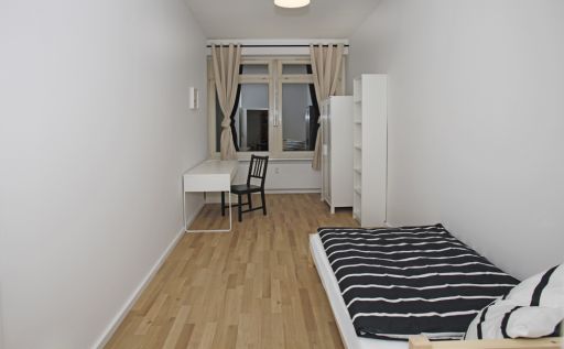 Rent 4 rooms apartment Berlin | Studio | Berlin | Privatzimmer in Charlottenburg, Berlin