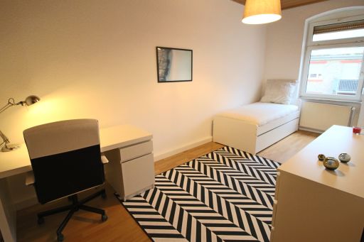 Rent 2 rooms apartment Mannheim | Entire place | Mannheim | Charmante Wohnung ruhig und zentral gelegen | Hominext