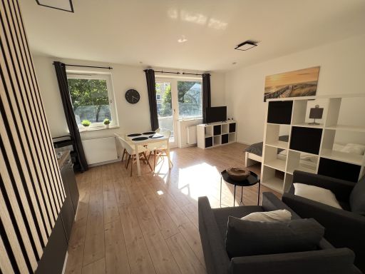 Rent 1 room apartment Aachen | Entire place | Aachen | Helle, frisch sanierte Wohnung in Zentrumsnähe mit Balkon und Stellplatz | Hominext