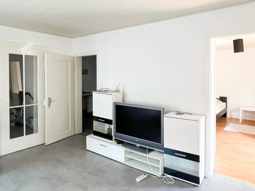 Rent 4 rooms apartment Plochingen | Entire place | Plochingen | Schicke Wohnung mit vier Schlafzimmern im Herzen von Plochingen | Hominext