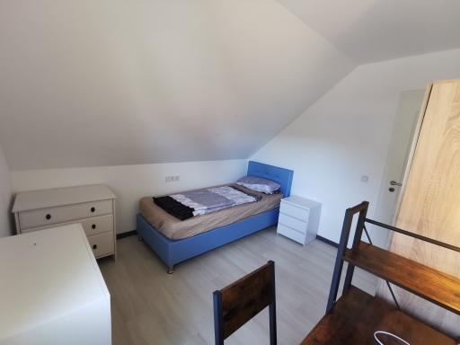 Miete 2 Zimmer Wohnung Köln | Ganze Wohnung | Köln | 3-Zimmer Wohnung in der Nähe vom Flughafen | Hominext