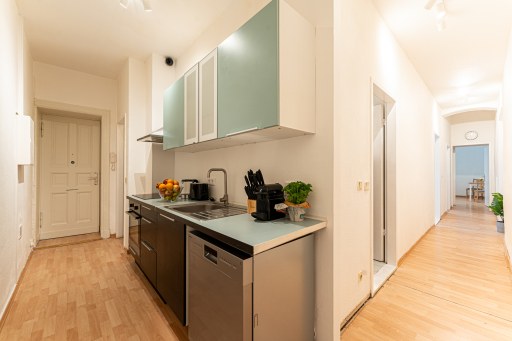 Miete 3 Zimmer Wohnung Berlin | Ganze Wohnung | Berlin | Geräumiges Apartment in zentraler Lage | Hominext