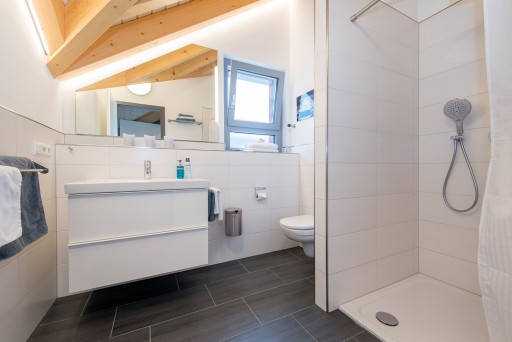 Miete 1 Zimmer Wohnung Bensheim | Ganze Wohnung | Bensheim | Schicke Luxus-Wohnung "Dach-Loft" für 2-3 Personen | Hominext