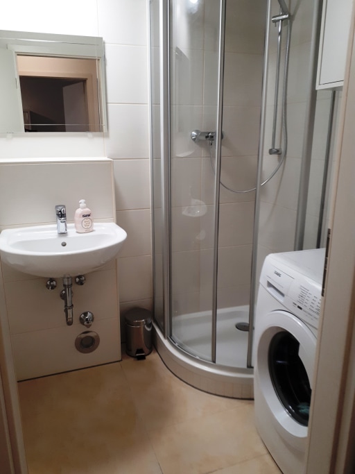 Rent 1 room apartment Nürnberg | Entire place | Nürnberg | 2 Zimmer Apartment - nahe U-Bahn und Autobahnanbindung | Hominext