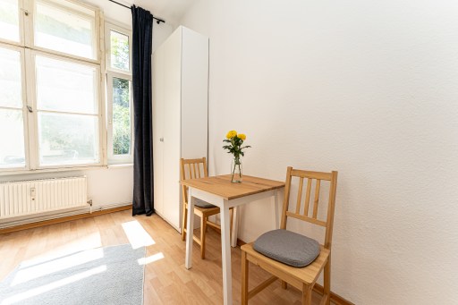 Miete 3 Zimmer Wohnung Berlin | Ganze Wohnung | Berlin | Geräumiges Apartment in zentraler Lage | Hominext