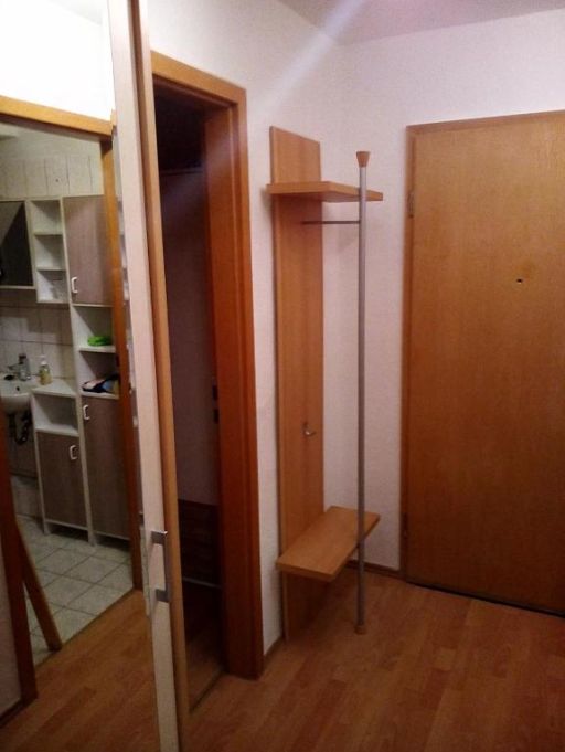 Rent 2 rooms apartment Böhlen | Entire place | Böhlen | schöne Wohnung,ruhige Lage | Hominext