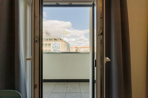 Miete 1 Zimmer Wohnung Berlin | Ganze Wohnung | Berlin | Modernes Studio im sanierten Apartmenthaus am Hermannplatz | Hominext