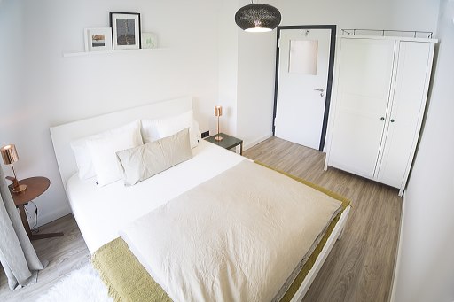 Miete 1 Zimmer Wohnung Düsseldorf | Ganze Wohnung | Düsseldorf | Möblierte Designer Wohnung mit Südwest-Balkon mitten im Medienhafen | Hominext