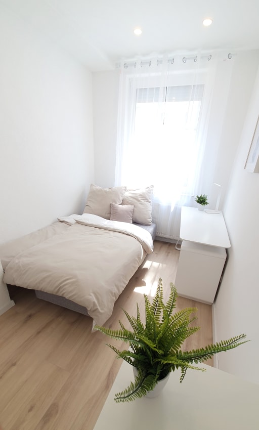 Rent 2 rooms apartment Essen | Entire place | Essen | Boho Home -liebevoll vollausgestatte 3ZKB in Uniklink-Nähe mit Gartennutzung | Hominext