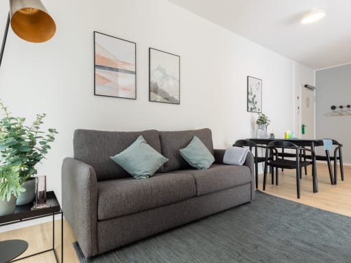 Rent 1 room apartment Gütersloh | Entire place | Gütersloh | Gütersloh Eickhoffstraße - Suite XL mit Schlafsofa & Balkon | Hominext