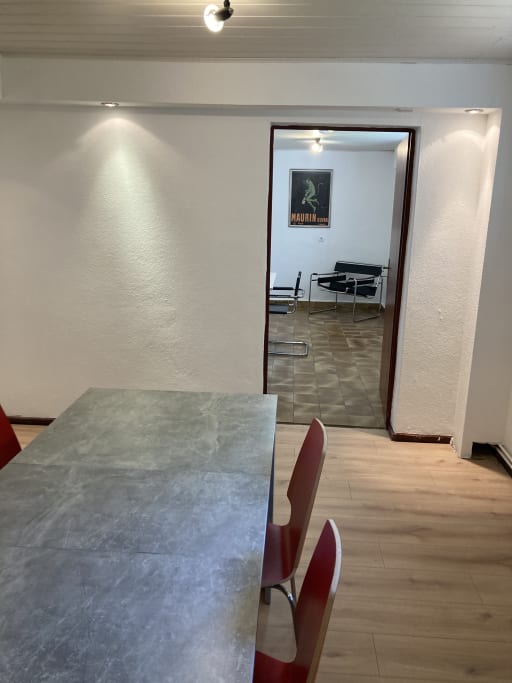 Rent 3 rooms apartment Berlin | Entire place | Berlin | Großzügige Doppelhaushälfte mit privatem Garten in Berlin Pankow - Niederschönhausen | Hominext