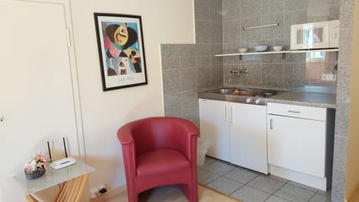 Rent 1 room apartment Düsseldorf | Entire place | Düsseldorf | Kautionsfreies und zentrales Appartement, Düsseldorf - Stadtmitte | Hominext