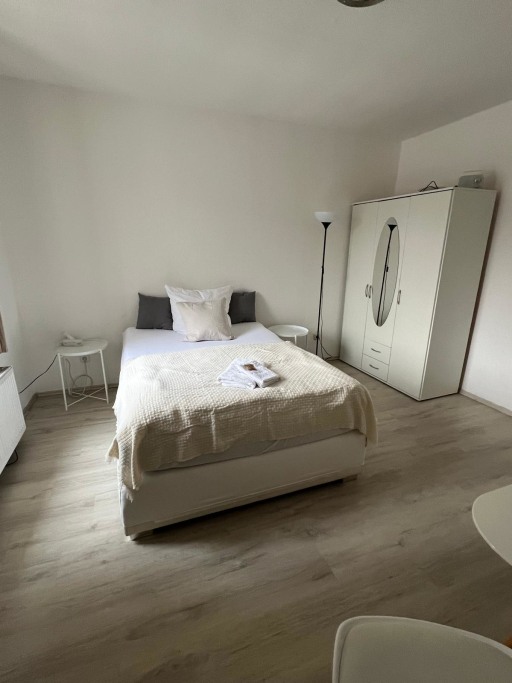 Miete 1 Zimmer Wohnung Dortmund | Ganze Wohnung | Dortmund | Mini-Apartment mit aussenliegendem Bad | Hominext