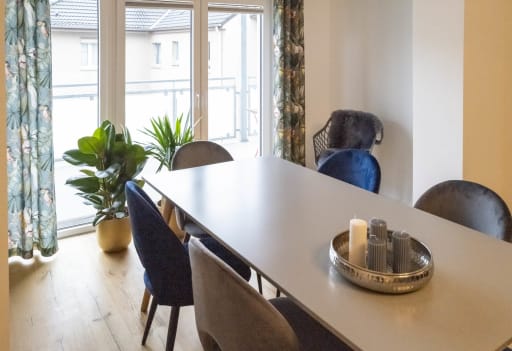 Rent 2 rooms apartment Essen | Entire place | Essen | Wohlfühlen in Essen Rüttenscheid: Elegantes Apartment am Bredeneyer Tor | Hominext