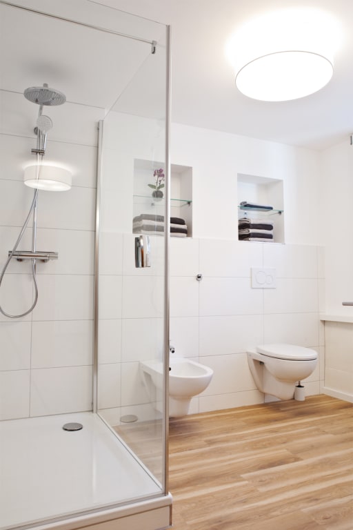 Rent 1 room apartment Lüneburg | Entire place | Lüneburg | Schöne sanierte Wohnung in einem denkmalgeschützten Gebäude aus 1389  in der Altstadt | Hominext