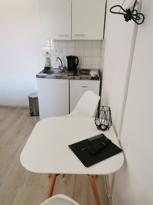 Miete 1 Zimmer Wohnung Dortmund | Ganze Wohnung | Dortmund | Mini-Apartment mit aussenliegendem Bad | Hominext