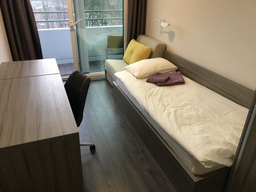 Rent 3 rooms apartment München | Entire place | München | Luxus Apartment mit Aussicht | Hominext