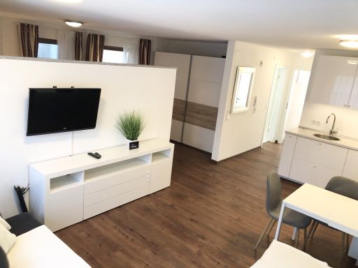 Miete 1 Zimmer Wohnung Sachsenheim | Ganze Wohnung | Sachsenheim | Ruhige, modern möblierte Einliegerwohnung mit Bahnanschluss | Hominext