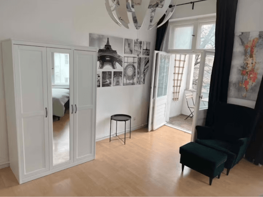 Rent 3 rooms apartment Berlin | Entire place | Berlin | Elegant 3 bedroom apartment in Berlin Friedrichshain | Hominext