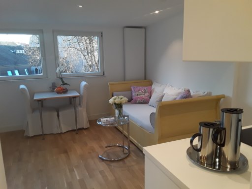 Rent 1 room apartment Frankfurt am Main | Entire place | Frankfurt am Main | Ruhiges Apartment mit Skyline Blick | Hominext